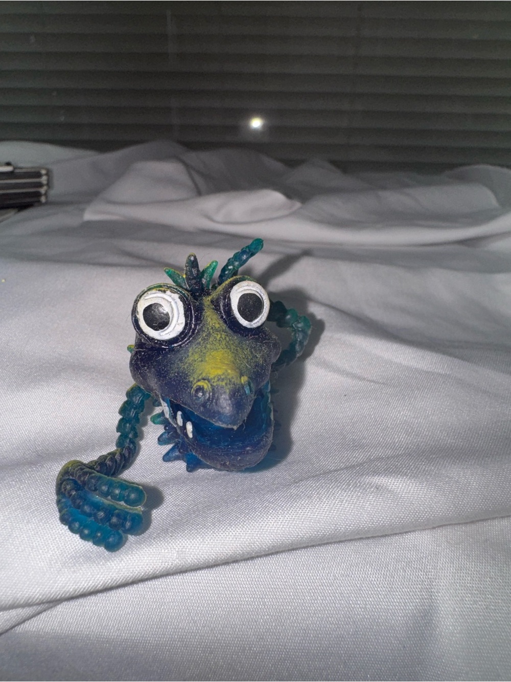 VTG HTF rubber monster finger puppet